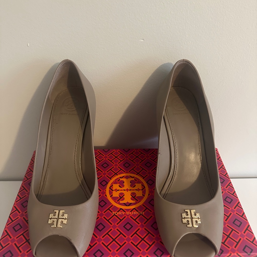 Tory Burch Gray Heels with Gold Accent